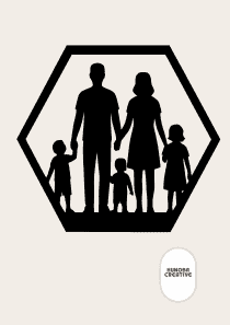 Wanddecoratie Familie – 2 Ouders & 3 Kinderen – Silhouet in Hexagon Frame – PLA – Zwart | Antraciet | Grijs | Wit – 175×151 mm