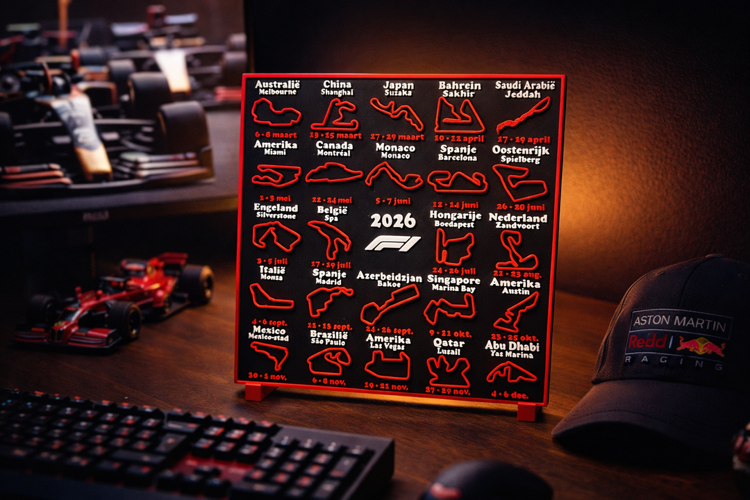 Formule 1 kalender 2026 als decoratie in mancave of bureau omgeving