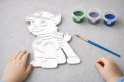 Kind schildert verfbare Rocky Paw Patrol 3D-geprint DIY knutselobject van Hunoba Creative