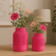 Kleine roze vaas Roza met boeket droogbloemen