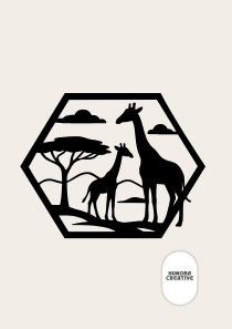 Wanddecoratie giraffen in silhouetstijl met boom en landschap in zeshoekig frame