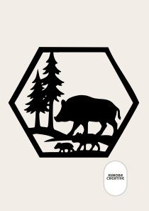 Zwarte wanddecoratie met silhouet van wild zwijn en twee biggetjes in zeshoekig frame